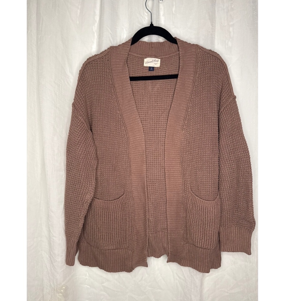 Knit cardigan
